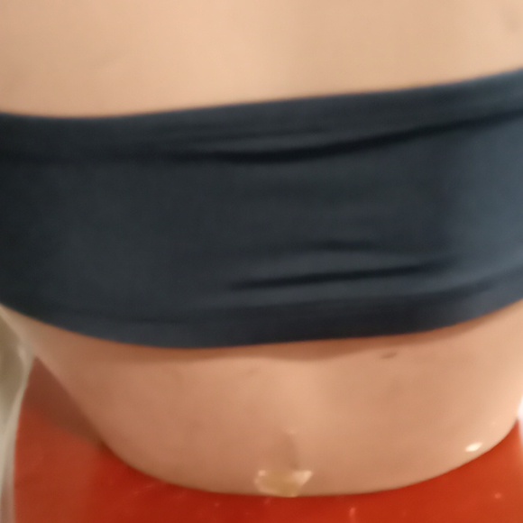 💲🤩2 For 10.Old Navy halter bra bikini top BNWT size M - Picture 5 of 7